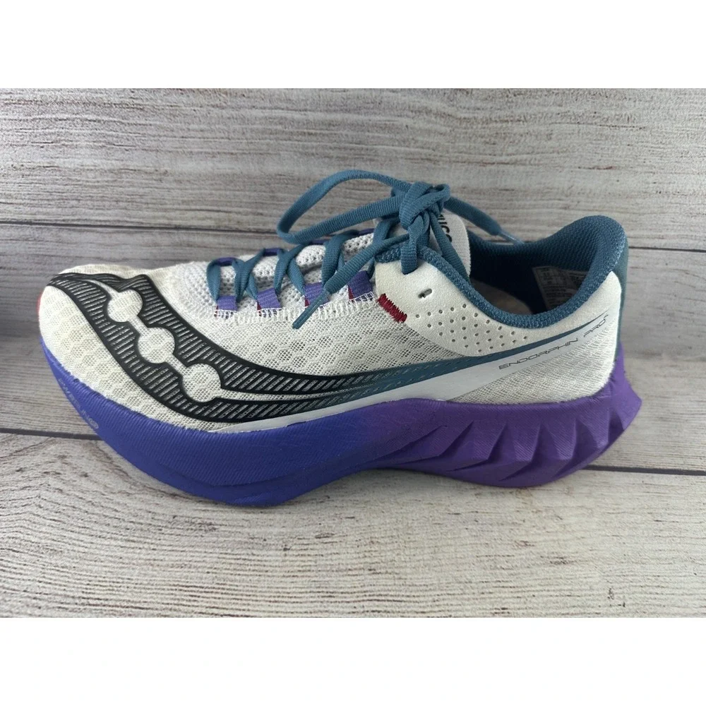 Saucony Women's White Endorphin Pro 4 Lace Up Low Top Running Shoes Size 8.5